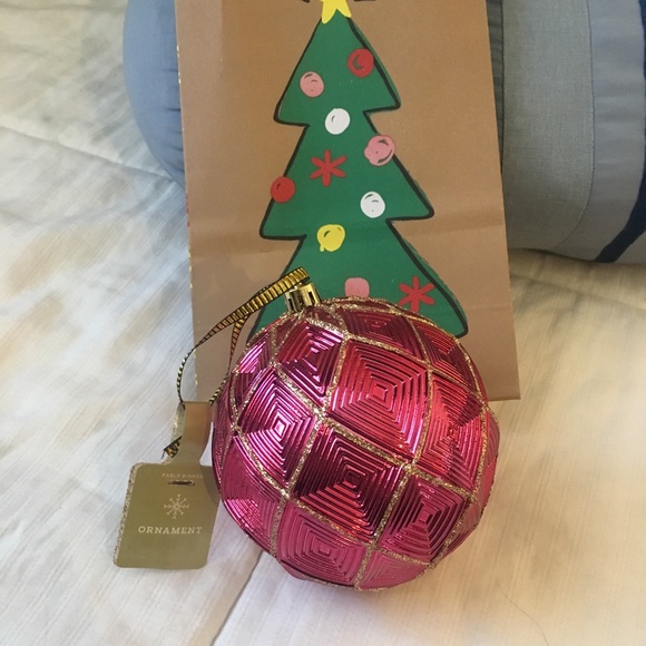 Maroon & Gold Ornament With Gift Bag - Picture 2 of 3